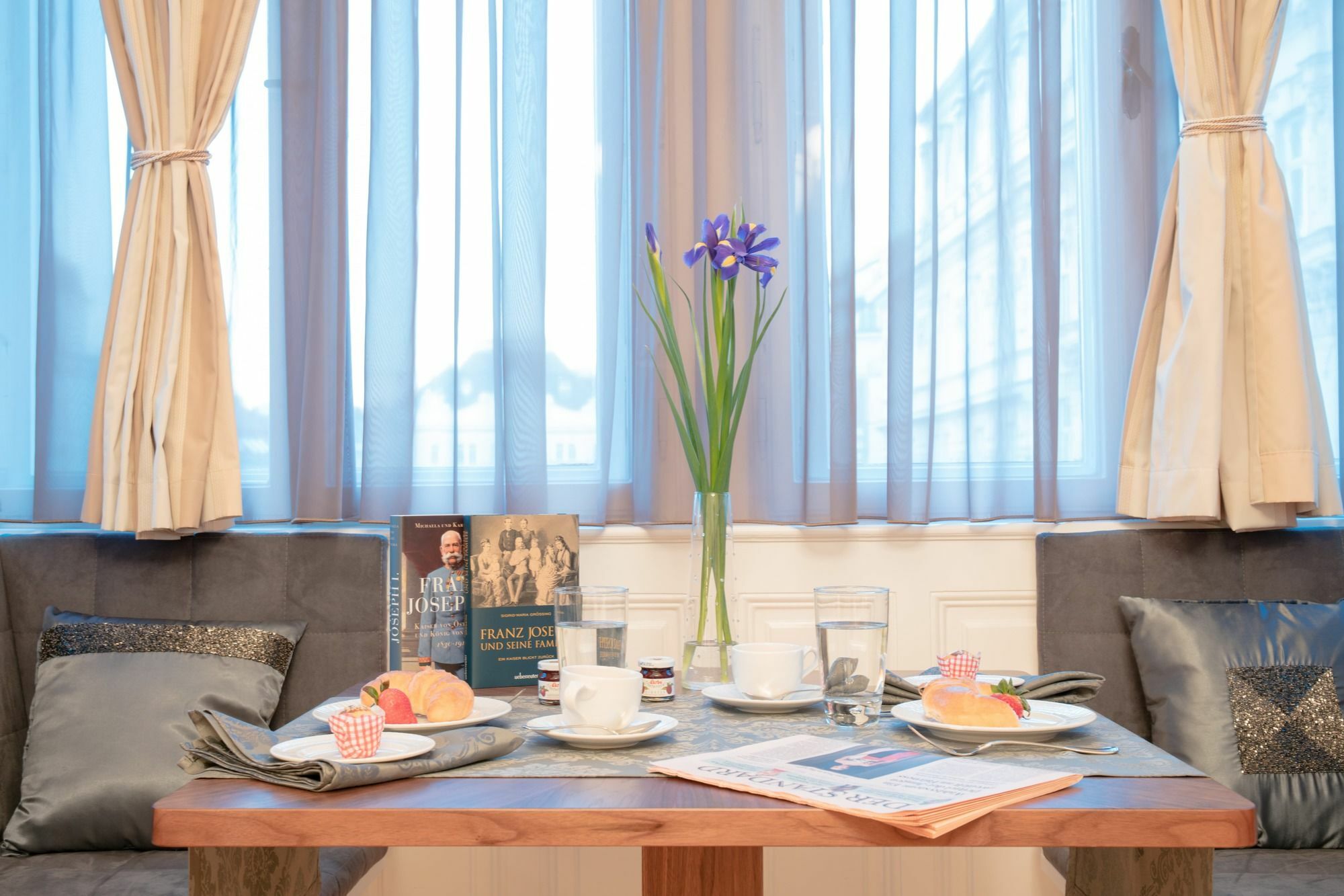 Imperium Residence - Experience The Most Luxurious Apartment In Vienna Center Экстерьер фото